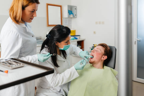 Best Orthodontic Emergency Dentist in Ivanhoe, CA